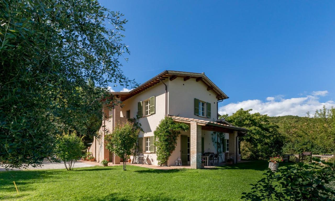 Altra Meta B&B Gubbio Luaran gambar