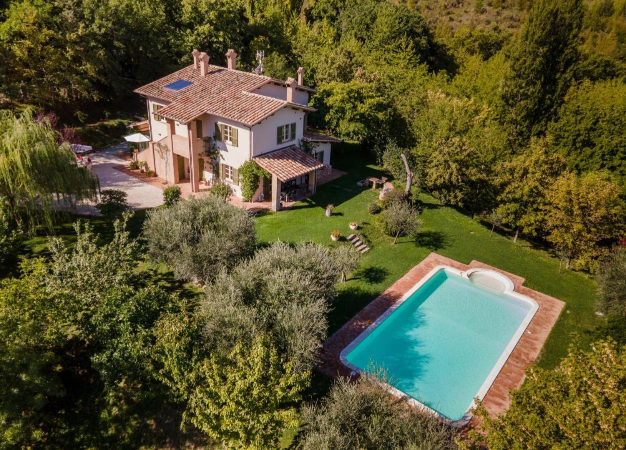 Altra Meta B&B Gubbio Luaran gambar