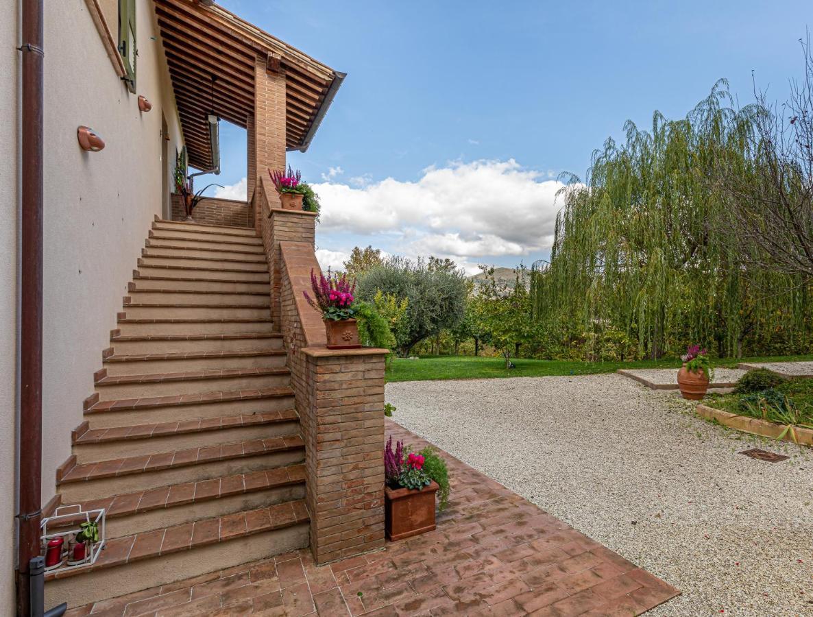 Altra Meta B&B Gubbio Luaran gambar